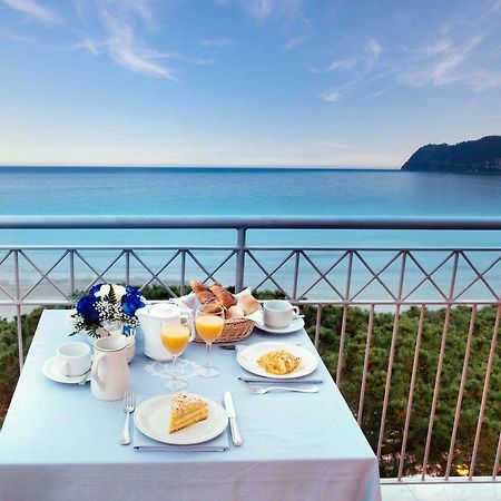 Grand Hotel Spiaggia Αλάσιο Εξωτερικό φωτογραφία
