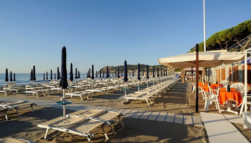 Grand Hotel Spiaggia Αλάσιο Εξωτερικό φωτογραφία