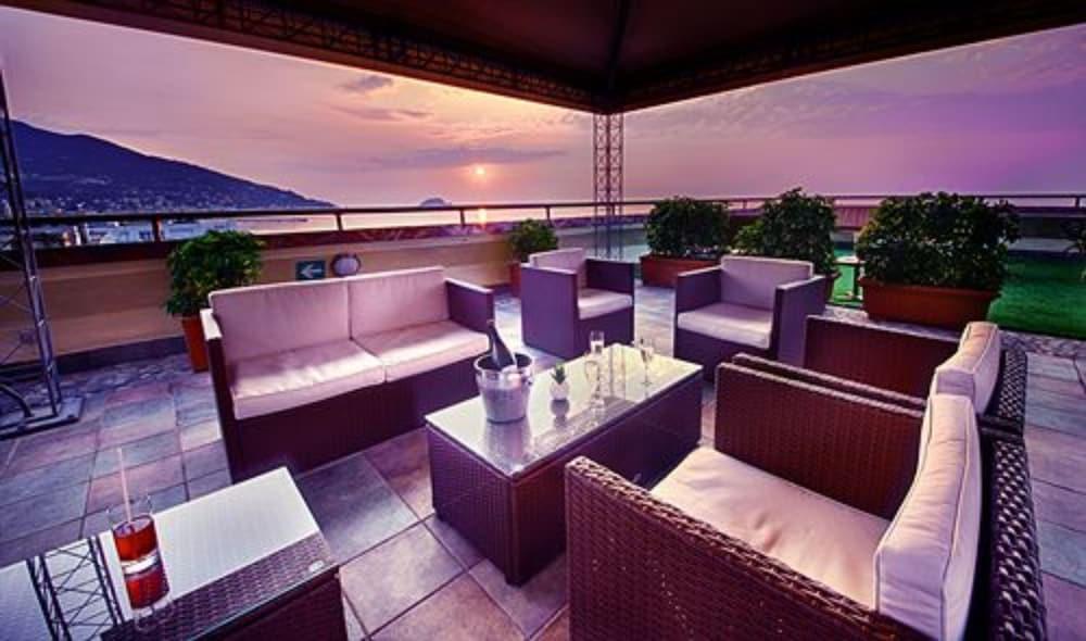 Grand Hotel Spiaggia Αλάσιο Εξωτερικό φωτογραφία