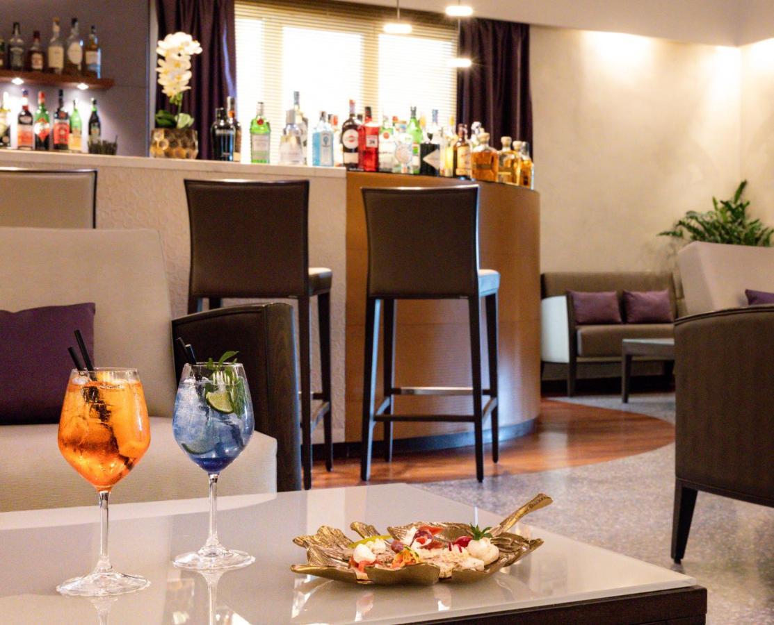 Grand Hotel Spiaggia Αλάσιο Εξωτερικό φωτογραφία