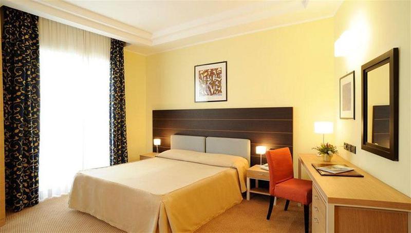 Grand Hotel Spiaggia Αλάσιο Εξωτερικό φωτογραφία