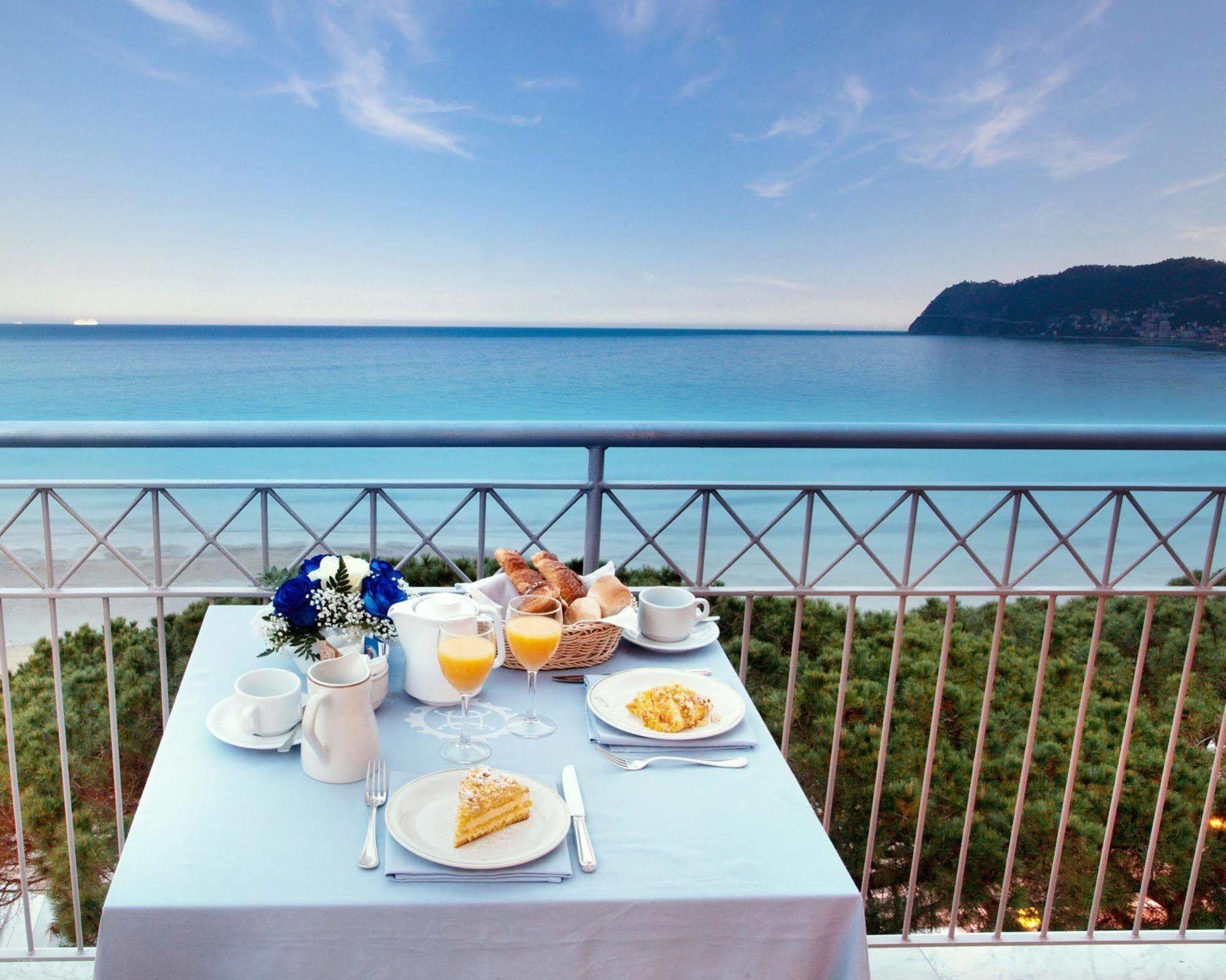 Grand Hotel Spiaggia Αλάσιο Εξωτερικό φωτογραφία